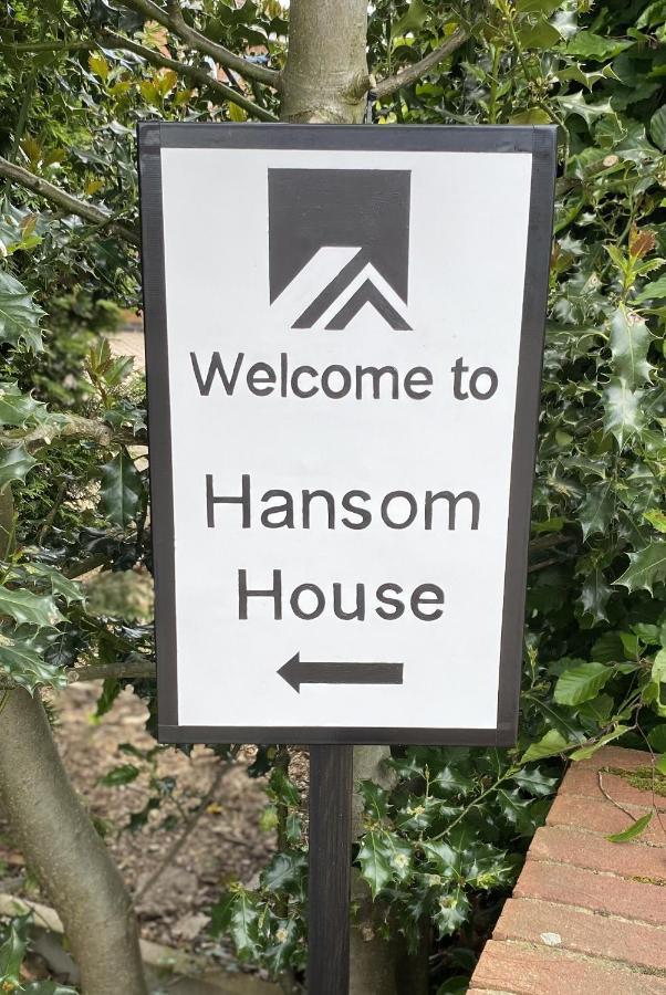 Hansom House Hinckley Bagian luar foto